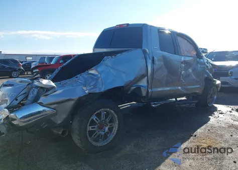 2016 Toyota Tundra Sr5 5.7L V8 z USA, uszkodzony, nr VIN 5TFUW5F12GX573528